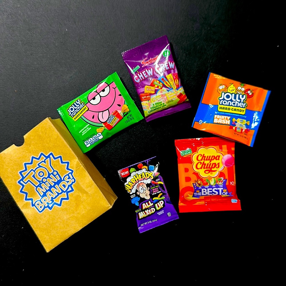 Mini brands